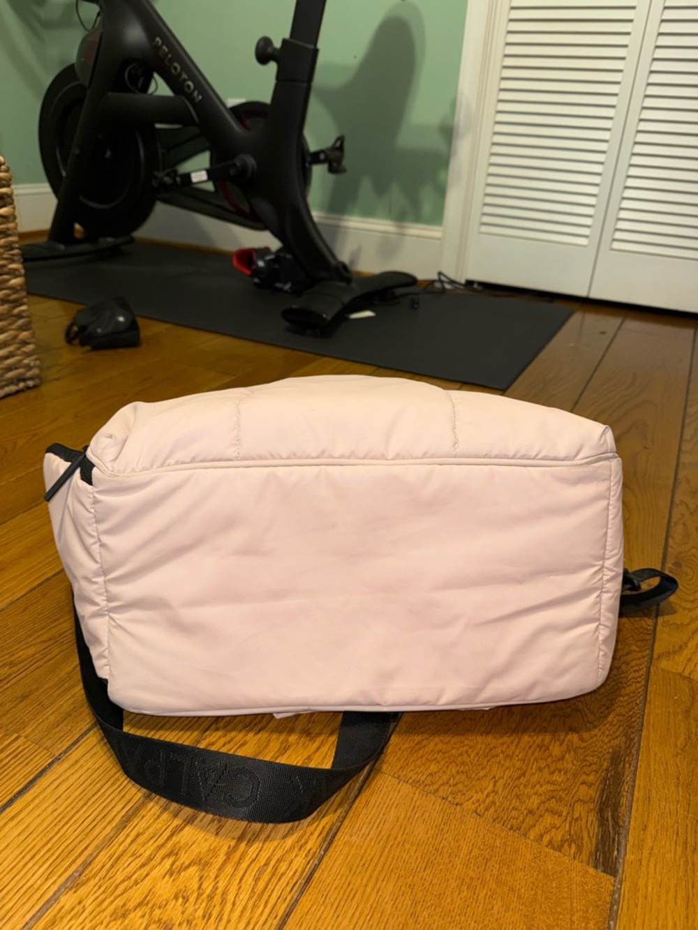 Calpak Luka Duffel in Rose-Quartz Blush - Picture 6 of 8